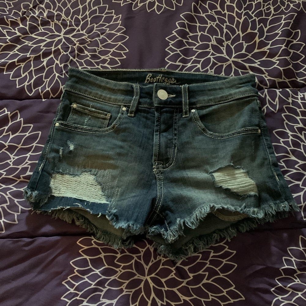 Bootlegger jean shorts